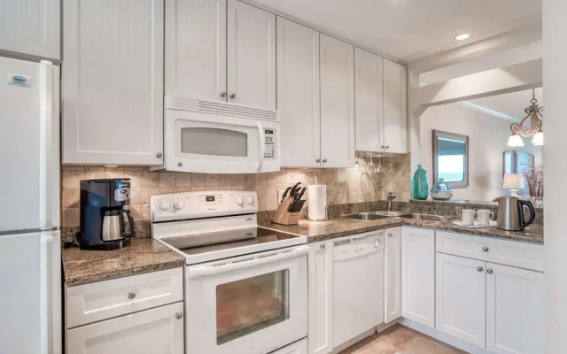 Crescent Beach Condos