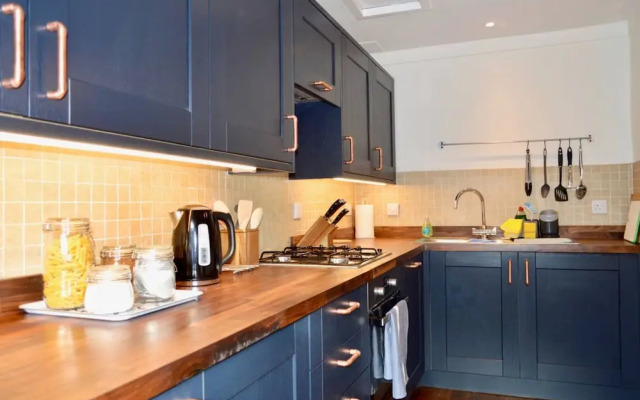 New Town Apartment Close to City Centre