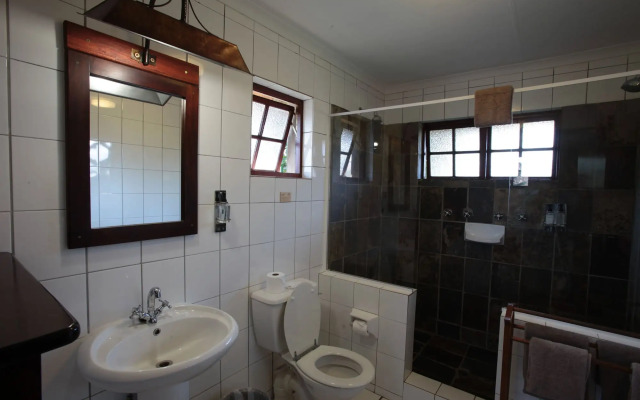 Hippo Hollow Country Estate