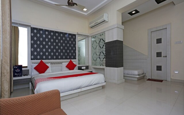 OYO 11686 Hotel Sai Ba