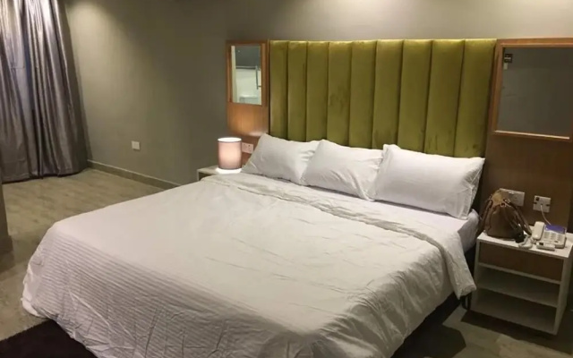 Blackwood Hotel