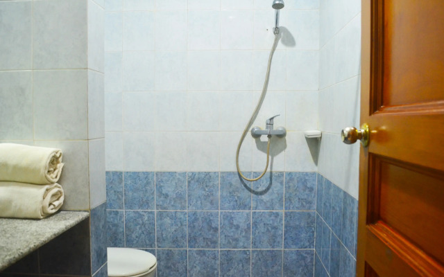 Super OYO 1240 Hotel Pantai Jaya