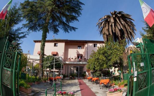 Albergo Residence Fattoria Stocchi