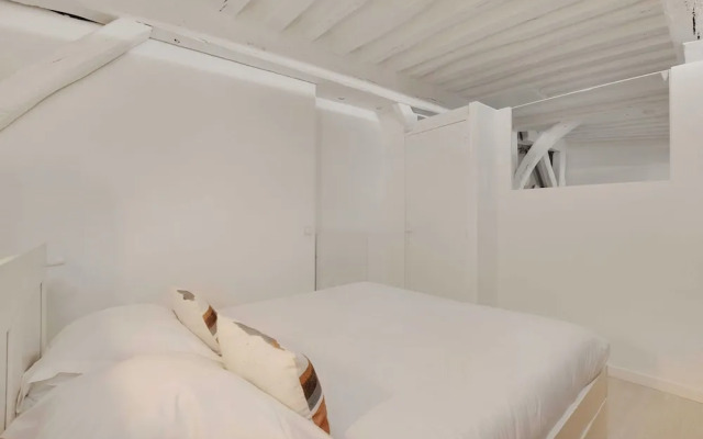 Elegant Apartment -2br-4p- Le Marais