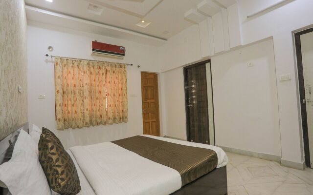 OYO 10287 Home 3BHK Villa near Lake City Mall