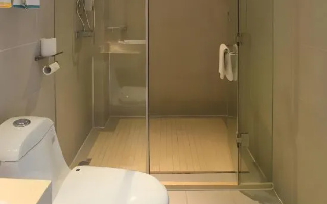 City Comfort Inn