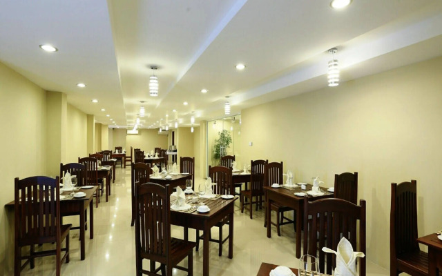 Royal Bagan Hotel
