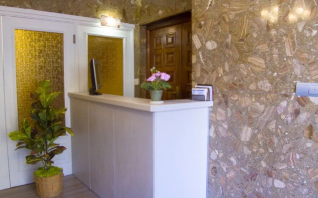 Hostal Cruce