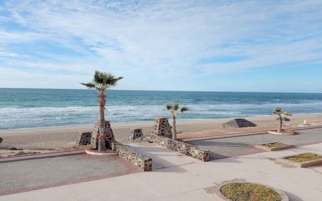 Paradise Villa 19 by Kivoya