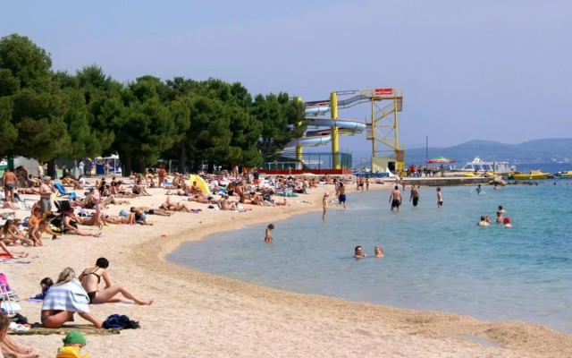 Apartments with a parking space Vodice - 6178