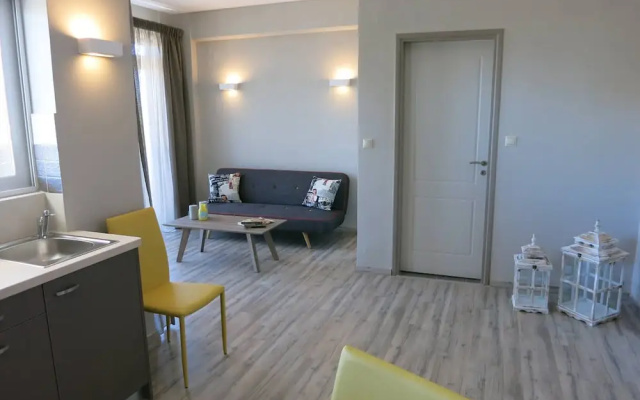 Pantheon Apartments
