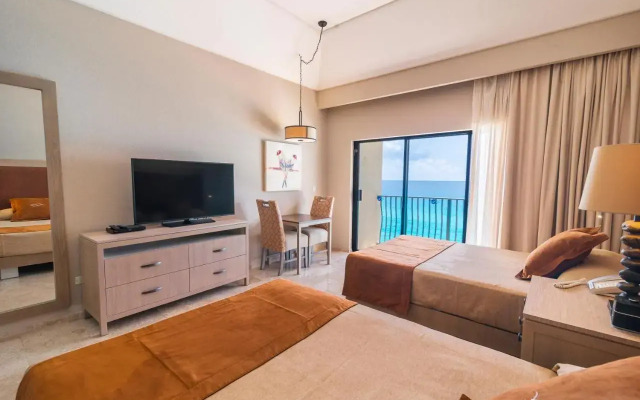 The Royal Sands Resort & Spa All Inclusive