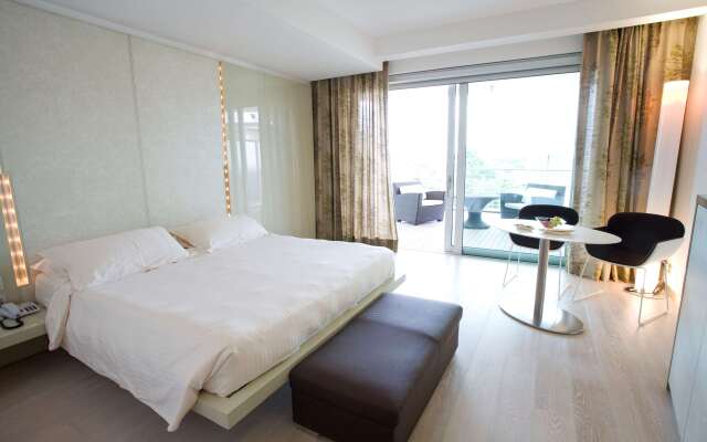 Hotel Premier & Suites