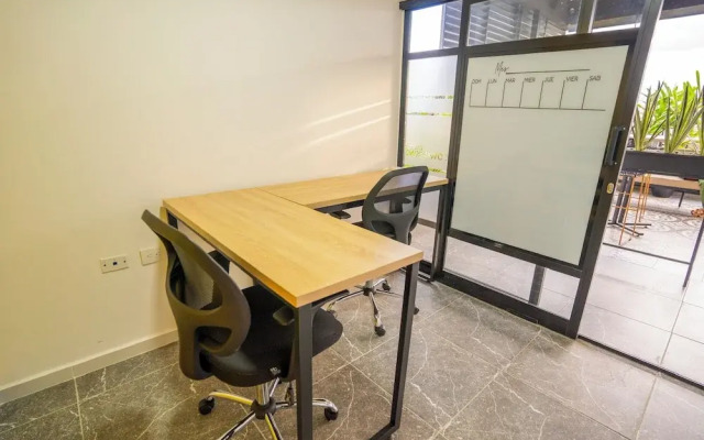 Caobos Center Coliving & Coworking