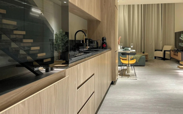 Stylish 1BR Penthouse in The Autograph