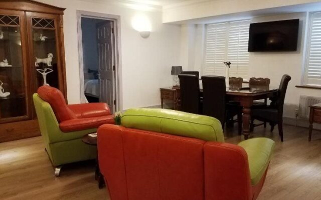 Archways Lodge Hotel