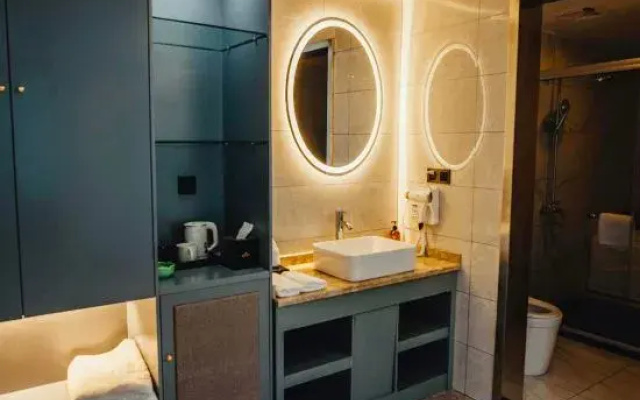 Blue star city hotel, changxing