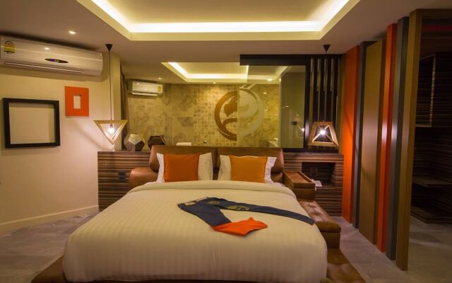 Dragon River Avenue Hotel