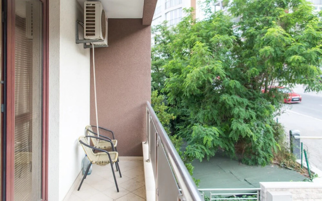 Burcak Apartment