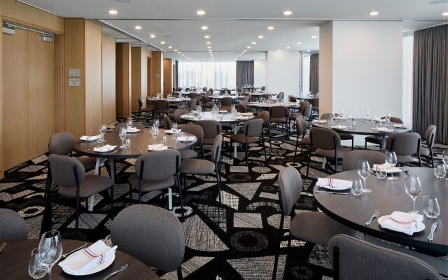 Courtyard By Marriott Montreal Laval