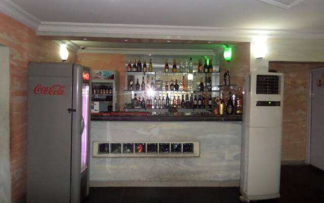 Zaaz Hotel