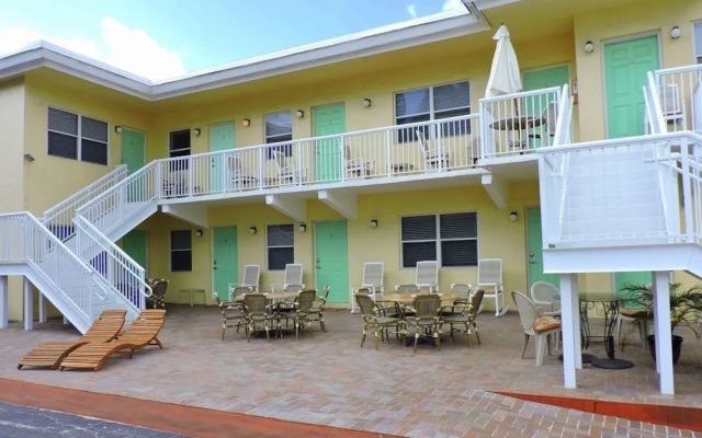 Southwinds Inn # 7 - One-bedroom