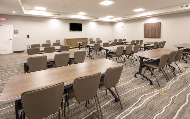 Staybridge Suites Lake Jackson by IHG