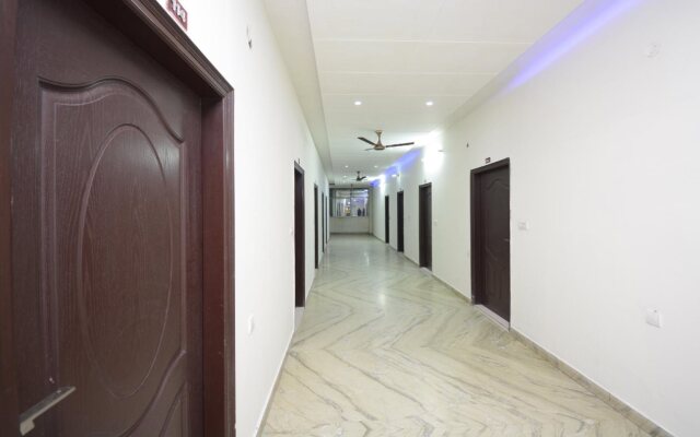 Hotel Arora Inn By OYO Rooms