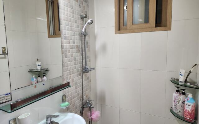 AirDragon Guest House
