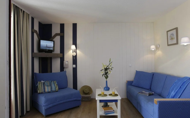 Stylish Apartment Located Near a Lake in the Vendée