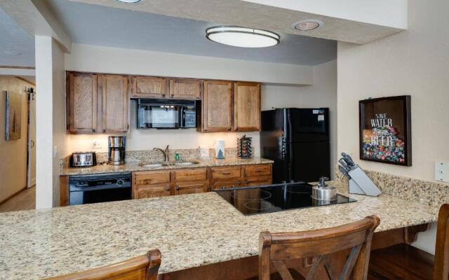 Park Place E103 by Colorado Rocky Mountain Resorts