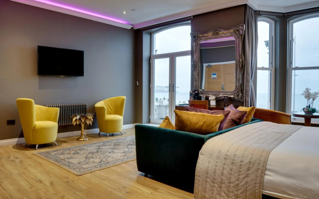 Halvard Hotel