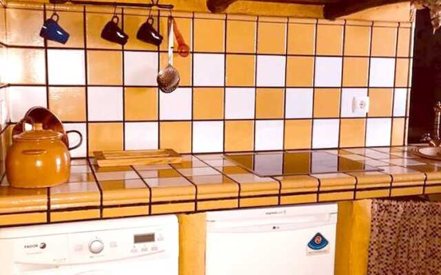 House With 2 Bedrooms in Benaocaz, With Wifi