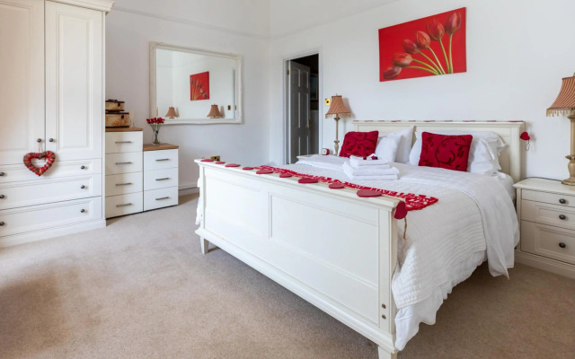 Plas Maenan Country House