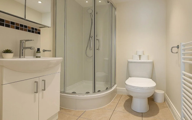 Modern 2-Bed flat Heart of Wembley