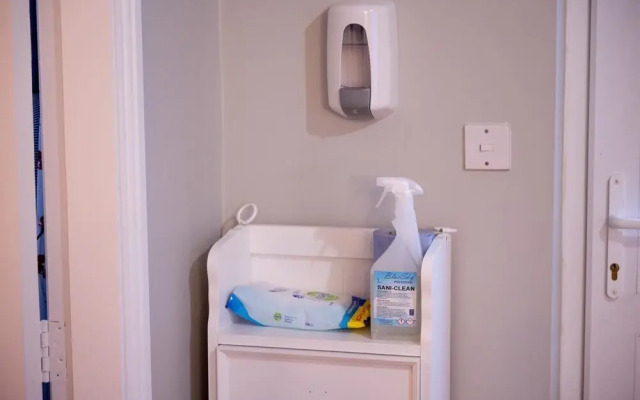 10mindrivecliffsofmoher-cozy2br-parking-wifi