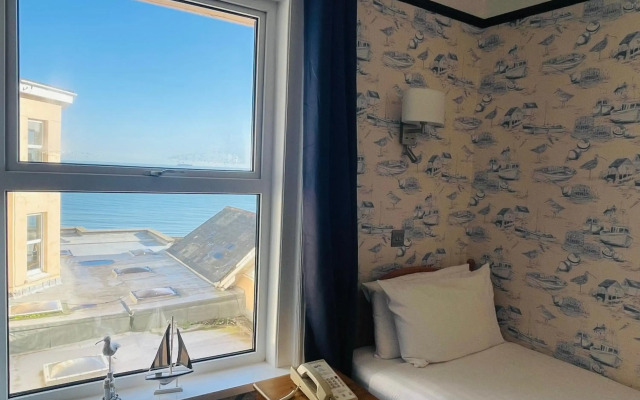 The Channel View Hotel