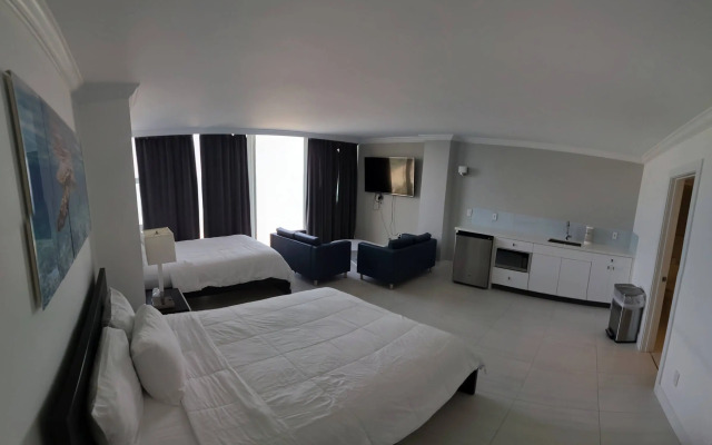 Ocean Manor Beach Hotel