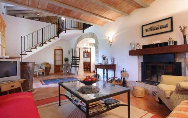 Villa - 3 Bedrooms with Pool and WiFi - 104921