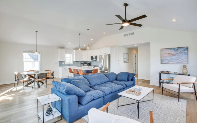 Spacious Wildwood Condo: Walk to Beach!