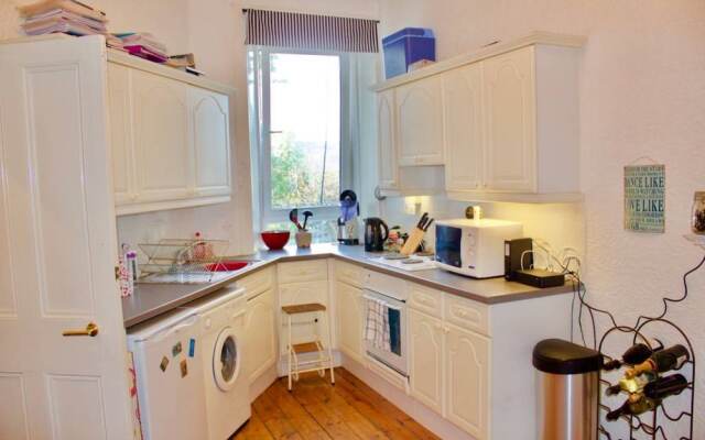 1 Bedroom Apartment Near Leith Walk