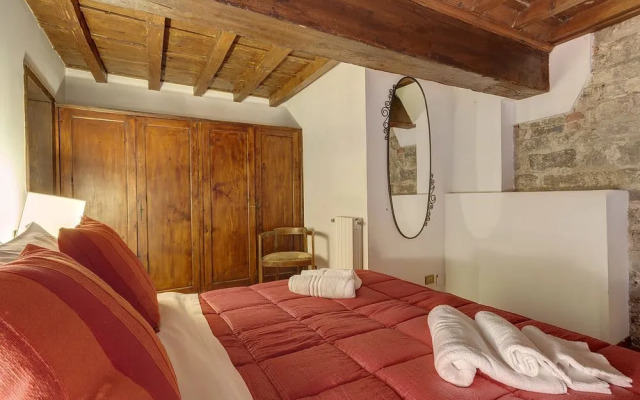 Ponte Vecchio Suite by Home Sharing