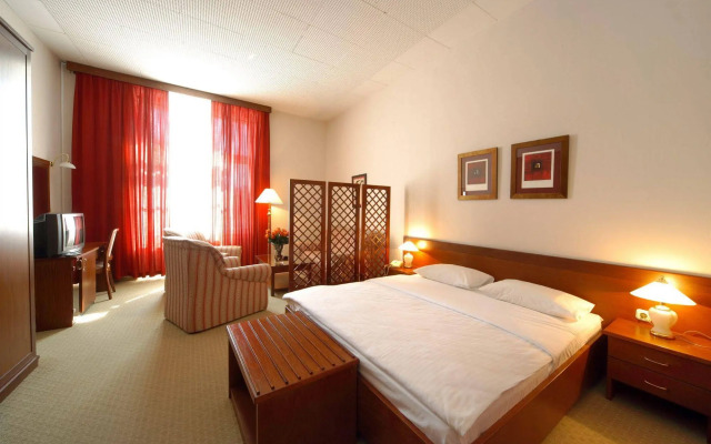 Hotel Central Osijek