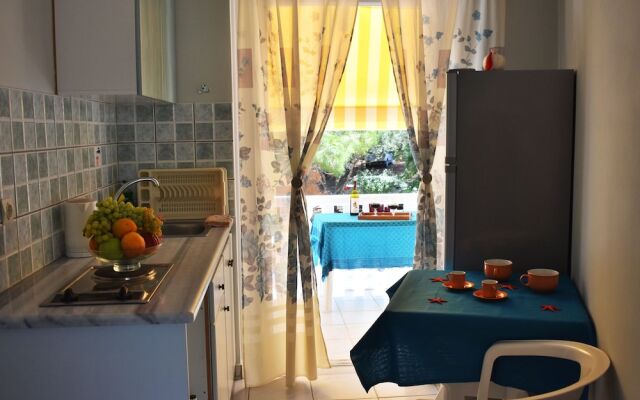 Kuris Apartments
