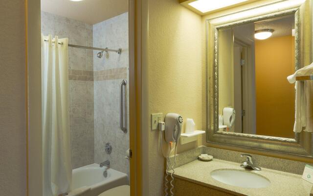 Spark by Hilton Ormond Beach Oceanfront