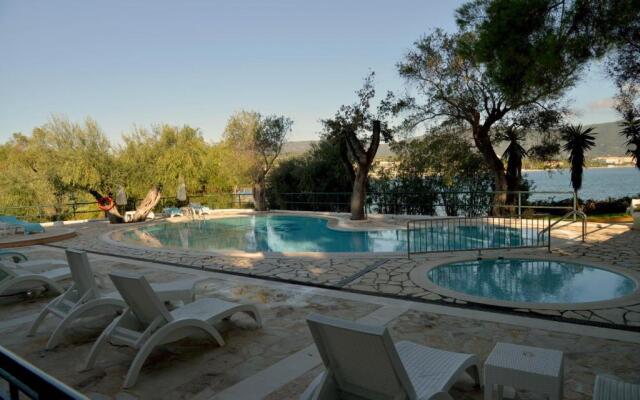 Saint Nicholas Beach Apartments