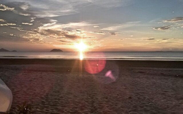 Sangthong Andaman Resort