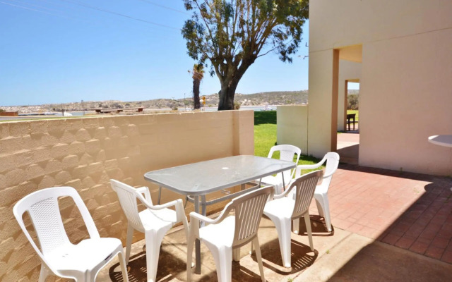 Riverview Holiday Apartment 15 - Kalbarri, WA