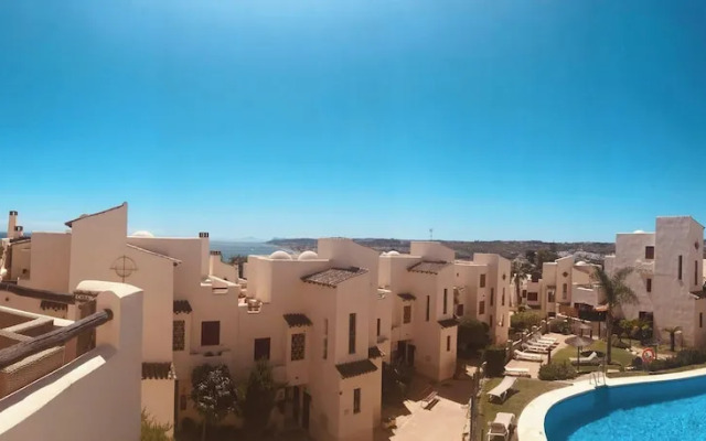 Casares Costa, Vista Bahia,2 Bedroom Bathroom