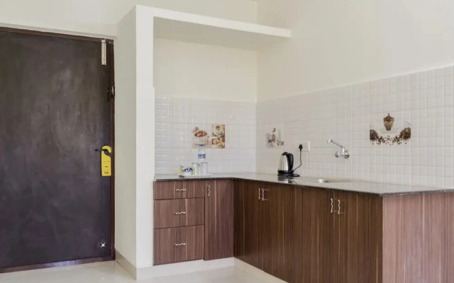 FabHotel IWE Studio Yelahanka